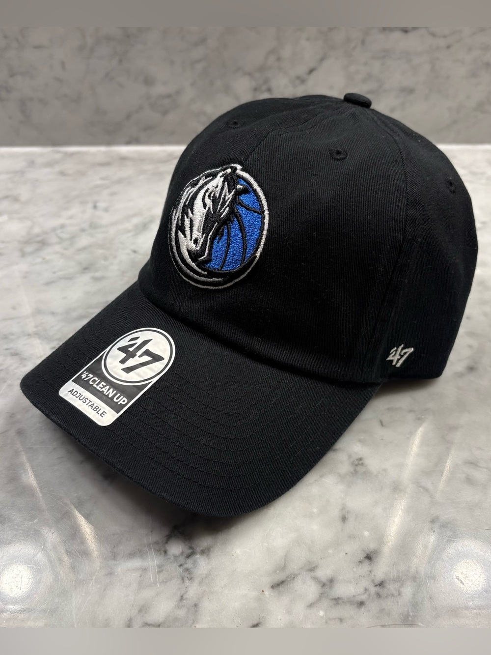 ‘47 Brand Dallas Mavericks Black Clean Up Adjustable Strap NBA Dad Hat NWT
